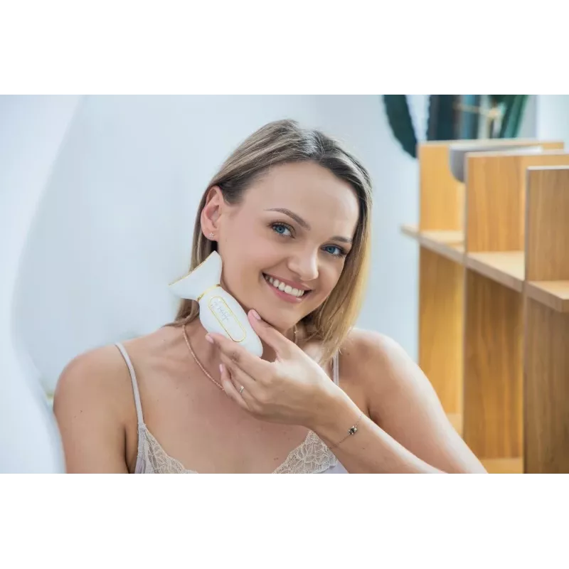 Innogio Gioperfect veido ir kaklo masažuoklis su liftingo ir EMS funkcija GIO-735
