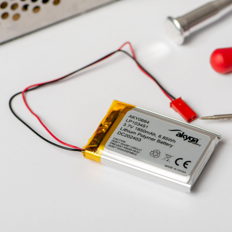 Akyga AKY0081 LP573450 Li-Po akumuliatorius 3,7 V 980 mAh su PCM, JST 2,54 mm 2 kontaktų jungtimi, 150 mm laidais