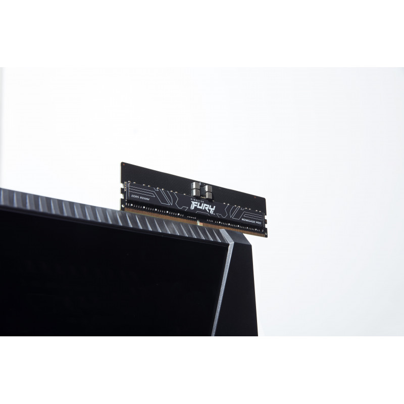 Kingston FURY Renegade Pro KF560R32RBEK4-128 DDR5-6000 ECC registruota operatyvioji atmintis, 128 GB (4 x 32 GB) rinkinys, juoda