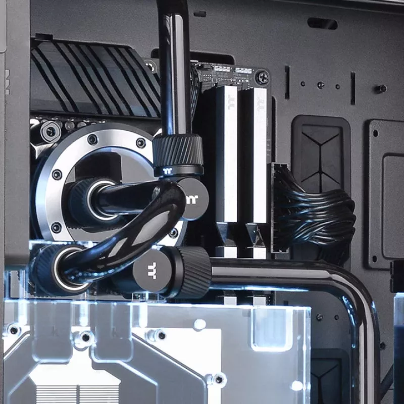 Thermaltake Pacific SF CL-W389-CA16MK-A prispaudžiamoji jungtis 16 mm (išor.) kietam vamzdeliui, matinė juoda