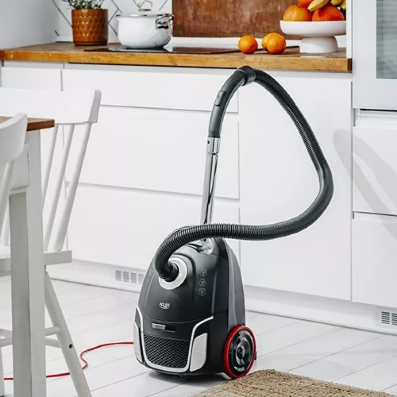 Adler AD 7054 bekvapis dulkių siurblys 2200 W su HEPA filtru, 1,5 L talpa, teleskopiniu metaliniu vamzdžiu, juodos/sidabrinės spalvos