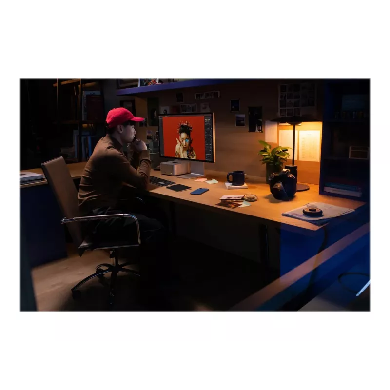 Apple Studio Display 27 colių 5K Retina monitorius, standartinis stiklas, sidabrinis, reguliuojamo pakreipimo stovas