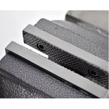 AWTOOLS AW24236 Veržtuvas 125 mm, pasukamas pagrindas, ketaus