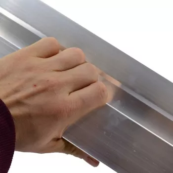 AWTOOLS AWBL25165 Betono glotintuvas 250 x 165 mm, aliuminio plokštė su minkšta rankena