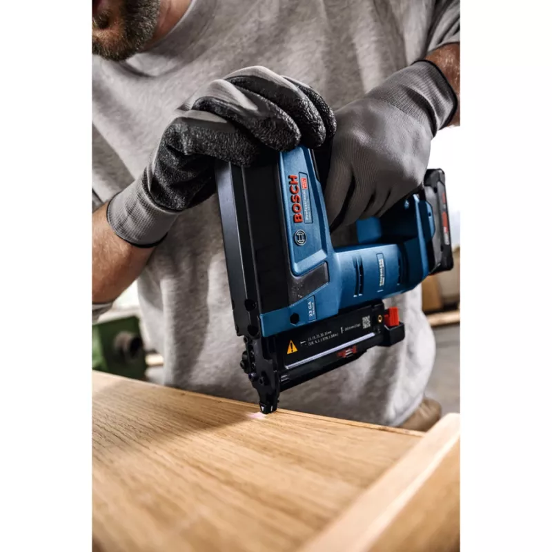 Bosch Professional GNH 18V-35 belaidis vinių kaliklis 18V (be akumuliatoriaus, mėlynas/juodas)