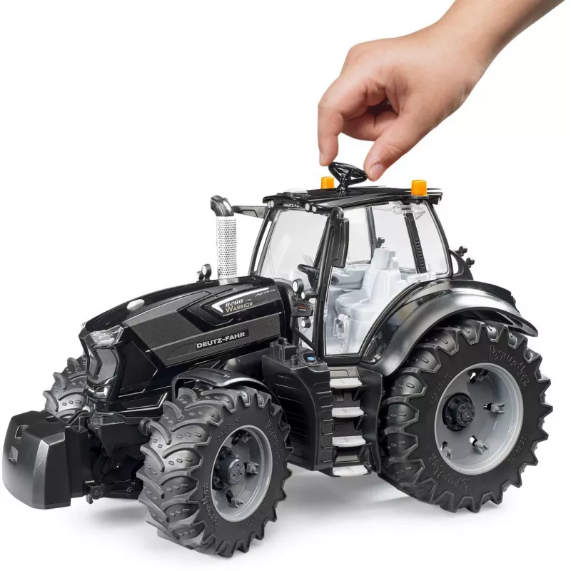 BRUDER DEUTZ-FAHR 8280 TTV Warrior žaislinis traktorius, 1:16 mastelis, Pro Series