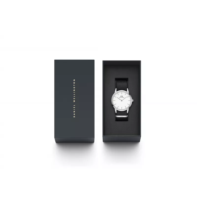 Daniel Wellington Classic DANIEL WELLINGTON vyriškas laikrodis DW00100677, 40 mm nerūdijančio plieno korpusas, eggshell white ciferblatas, juodas odinis dirželis