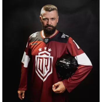 Dinamo Riga fanų marškinėliai Dārziņš #16 raudoni XS