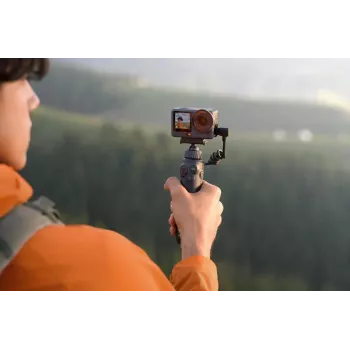 DJI Osmo Action dvigubo akumuliatoriaus įkrovimo stotelė (CP.OS.00000527) – USB-C, 2 lizdai, juoda