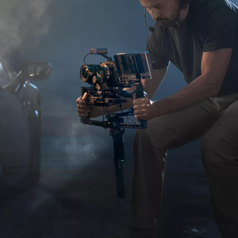DJI RS 4 Pro Combo 2026 stabilizatorius