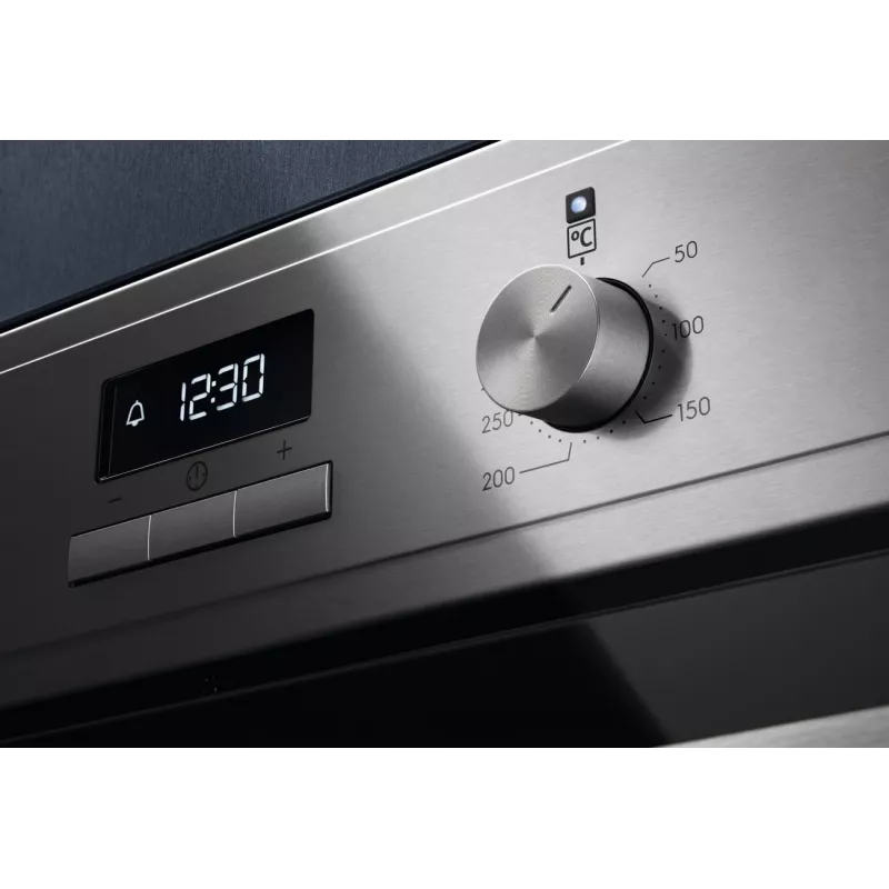 Įmontuojama elektrinė orkaitė Electrolux EOF3H70X, 72 L, A+, nerūdijantis plienas