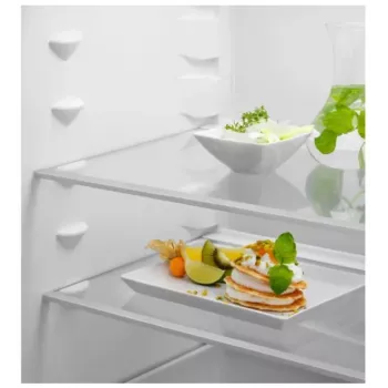 Šaldytuvas su šaldikliu, įmontuojamas, Electrolux LNA7NE18S, 253 l, Low Frost, energijos klasė E