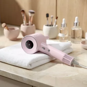 ETA Fenité Pastels plaukų džiovintuvas 1600 W jonizuojantis šviesiai rožinis su difuzoriumi
