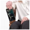 Evelatus Apple iPhone 15 Pro PC dėklas su individualiu marmuro raštu, tamsiai žalia