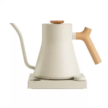 Fellow Stagg EKG PRO 900 ml elektrinis virdulys pour-over kavai, sezamų smėlio spalvos su medine rankena