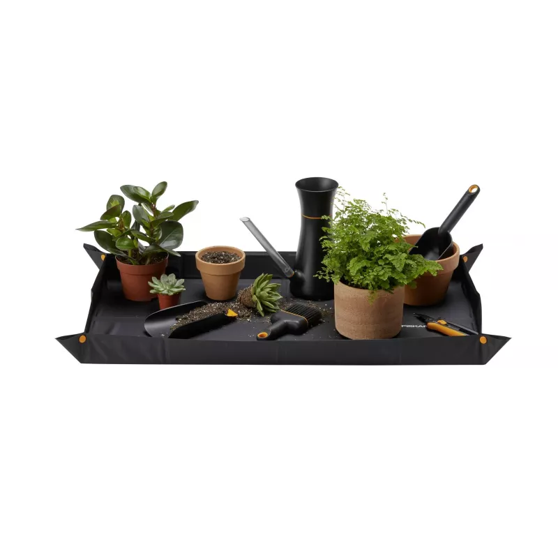Fiskars Xact Weed Puller 1071304 – stovimas piktžolių rovimo įrankis su nerūdijančio plieno nagais, aliuminio kotu ir SoftGrip D formos rankena, juoda/oranžinė