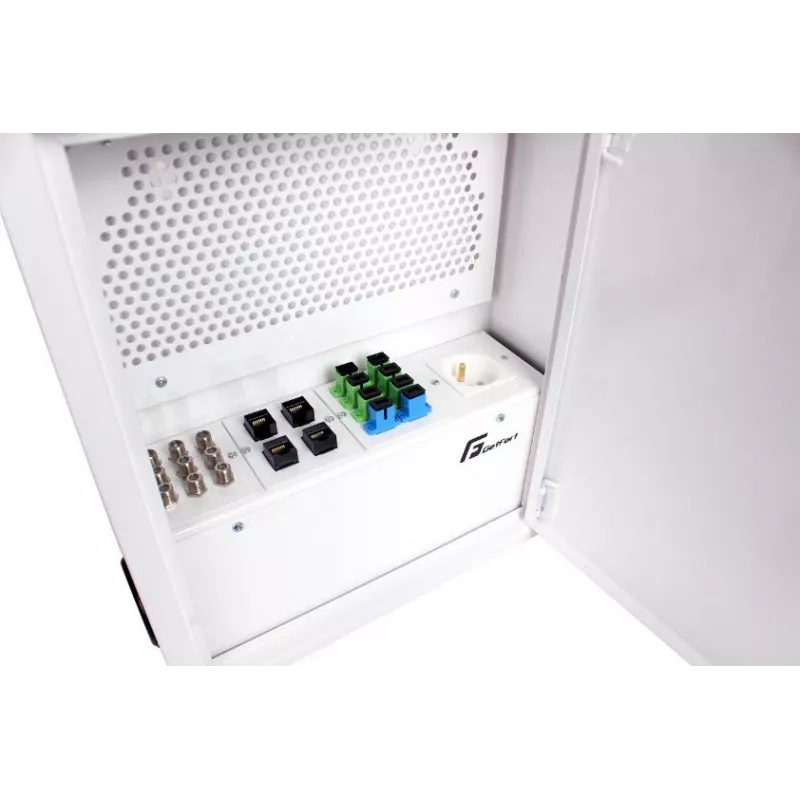 GETFORT 12-Port Cat.5e UTP 10-Inch Patch Panel, RJ45, 1U, juodos spalvos
