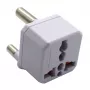 GIZZU GUTASA Universalus kelionių adapteris su 17W USB-C PD ir dviem USB-A prievadais