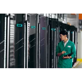 HPE DL380 G11 2U galinės serijinės jungties modulis (P48824-B21)