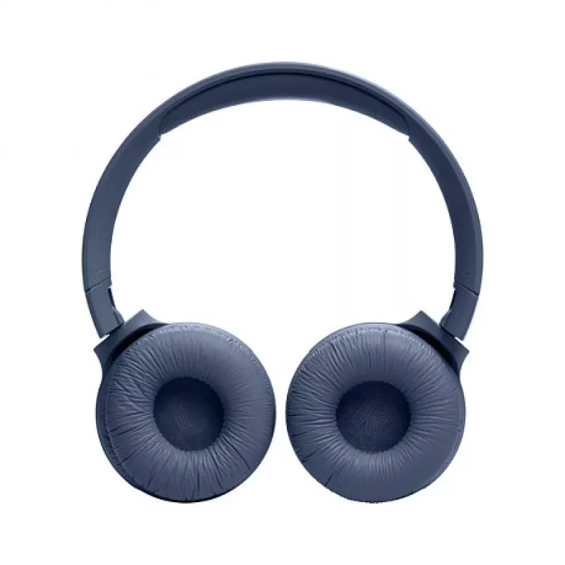 JBL Tune 520BT belaidės ausinės ant ausų – mėlyna