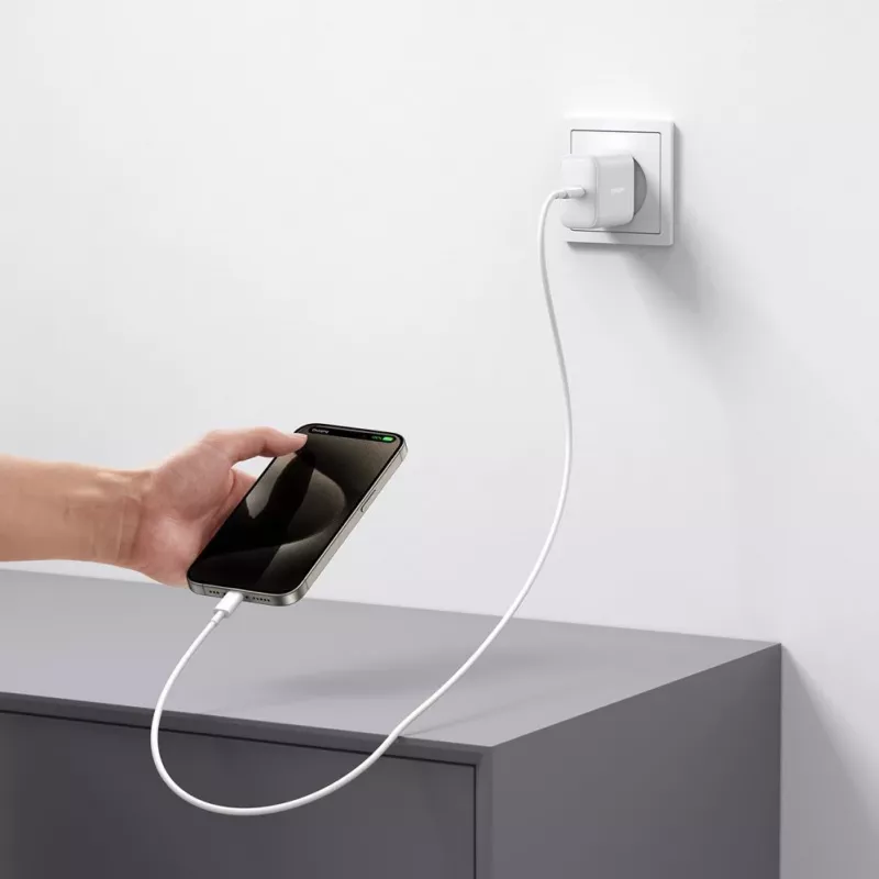 JOYROOM JR-TCF24_SET 10000mAh 22,5W USB-C Power Bank su įmontuotu kabeliu