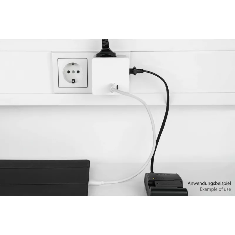 KABELMEISTER SW01-W Maitinimo kubas su 3x Schutzkontakt lizdais, USB-C 20W PD 3.0 ir USB-A 18W, 1,5 m, baltas