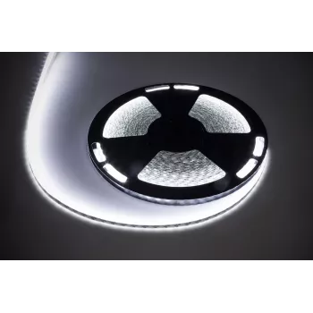 LED juosta 25m Rebel (1500x5050 SMD) šalta balta, vandeniui atspari, 12V