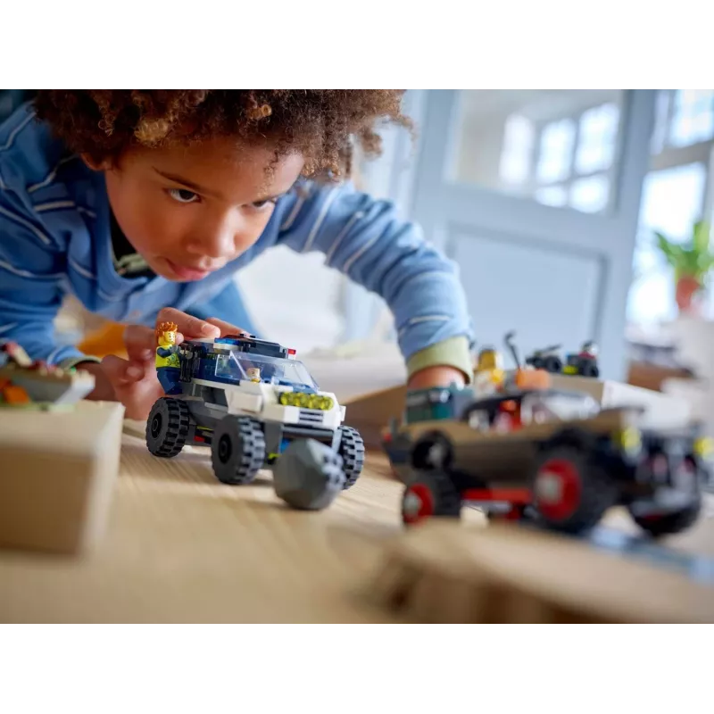 LEGO City 60449 - Policijos visureigis persekioja nusikaltėlį