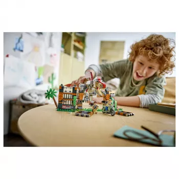 LEGO Jurassic World 77982 Spinosaurus Dinosaur Escape konstravimo rinkinys su Owen Grady ir Claire Dearing minifigūrėlėmis (248 dalių)