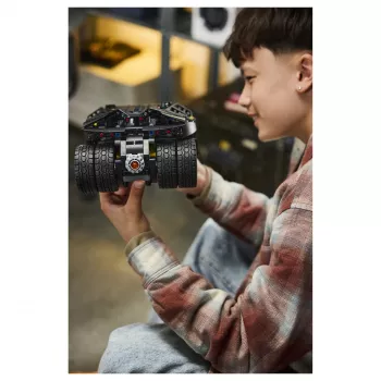 LEGO Technic 42239 Batmobile Tumbler – 1360 dalių pažangus konstravimo rinkinys