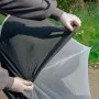 LittleLife Buggy tinklelis nuo uodų – universalus smulkaus tinklelio tinklelis nuo vabzdžių vežimėliams ir lopšiams (balta/pilka)