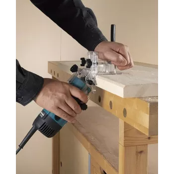 MAKITA kraštų frezavimo staklės 530W 3712