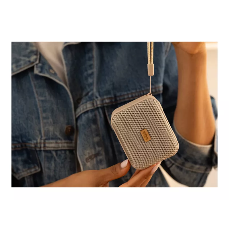 Marley Jammin nešiojamas Bluetooth garsiakalbis (kreminės spalvos) – IP67 atsparus vandeniui, 12 val. baterija, belaidis stereo suporavimas