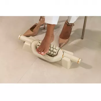 Medivon Bella Fit Wireless Roller – belaidis anticeliulitinis masažuoklis su EMS, raudona šviesa ir vibracija