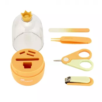 Momini Baby Nail Care Kit Sunny – Elektrinė kūdikių nagų dildė su 6 galvutėmis, 2 greičiais, LED šviesa, balta/geltona