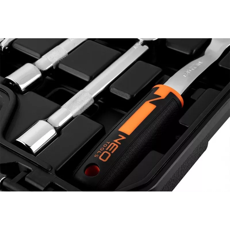 NEO Tools 10-042 1/4 inch pavaros 46 dalių veržliarakčių ir antgalių rinkinys su priedais
