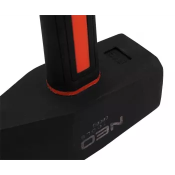 NEO TOOLS 25-162 plaktukas su atlenktu nageliu, stiklo pluošto kotu, 600 g galvute, magnetiniu vinių laikikliu, antivibracine sistema, TÜV sertifikuotas, juodos/oranžinės spalvos