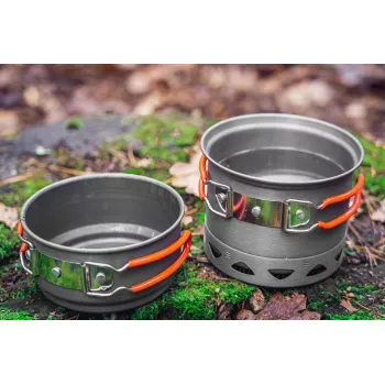 NEO TOOLS 63-144 7 dalių anoduoto aliuminio stovyklavimo indų rinkinys su nuimama rankena, 2 puodais, keptuve, dangčiu, kempine ir tinkleliu