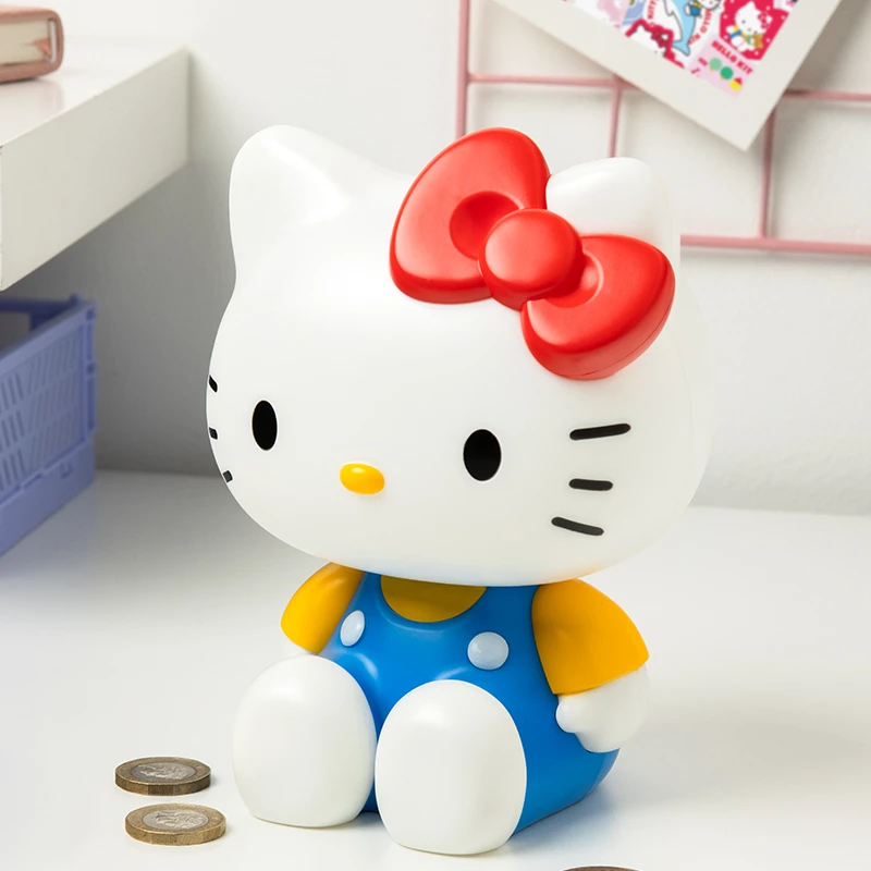 Paladone Hello Kitty formos taupyklė – keraminė monetų skrynia, oficialus Sanrio atributas, balta/rožinė/juoda, 13,5 x 13,5 x 16,5 cm