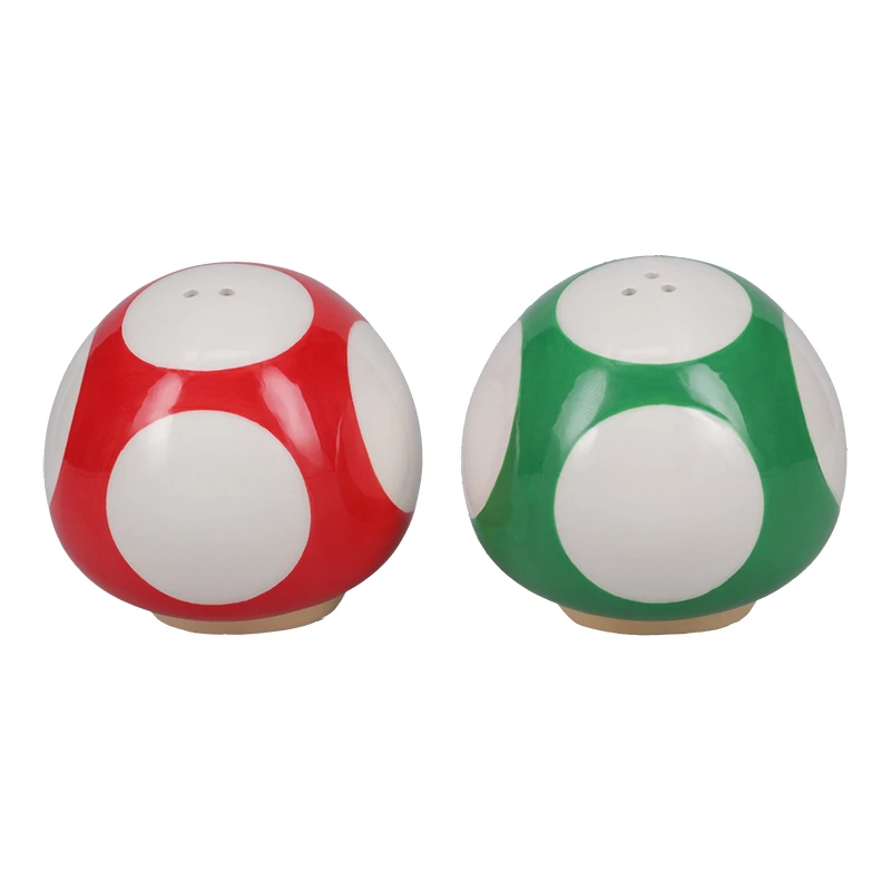 Paladone Super Mario Mushroom druskos ir pipirų indeliai – raudonas ir žalias keramikos rinkinys