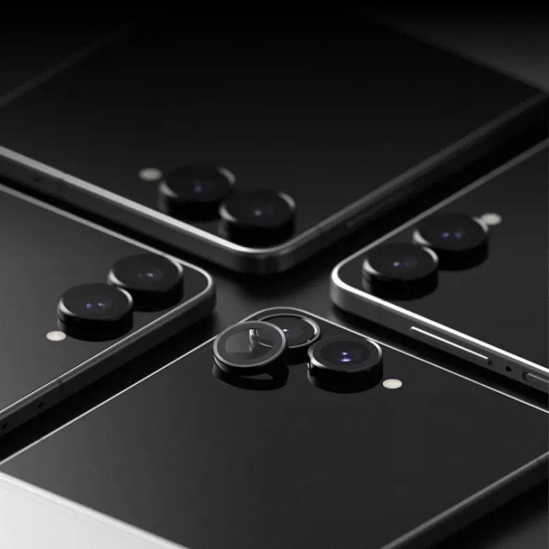 Ringke Camera Frame 2 rinkinys, skirtas Samsung Galaxy Z Flip 8 – juodas aliuminio lydinio objektyvo apsauga su 9H grūdintu stiklu