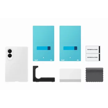Samsung Silicone Magnet Case Galaxy Z Fold 8 – baltas (suderinamas su MagSafe) | Kur.lt