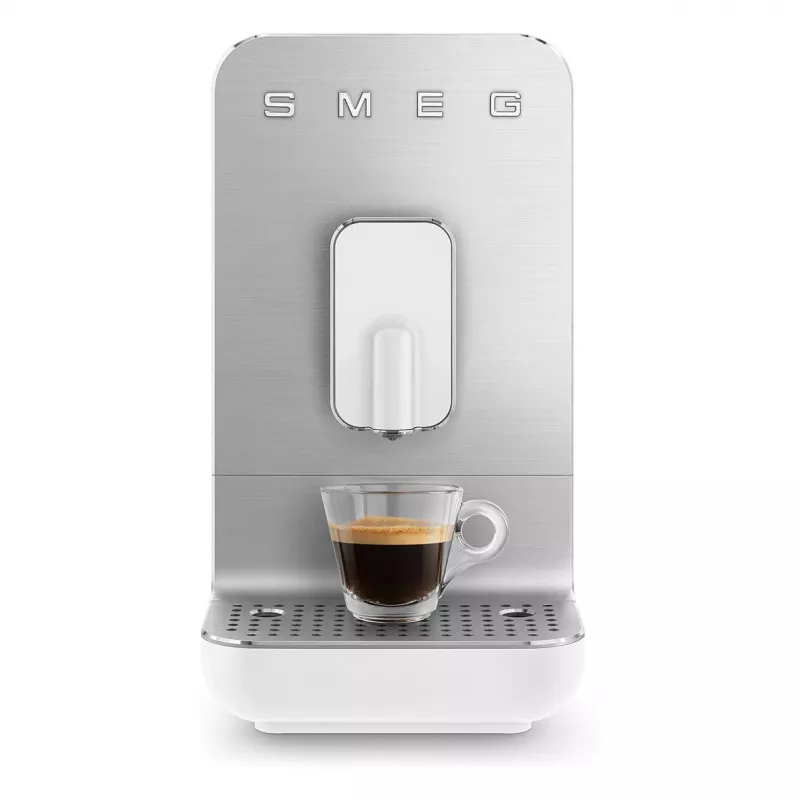 SMEG BCC11WHMEU Pilnai automatinis kavos aparatas su garų pūtikliu, 19 barų, 1,4 l, baltas