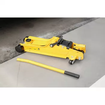 STANLEY STMT81251-1 2 Tonne hidraulinis kėliklis su atramomis