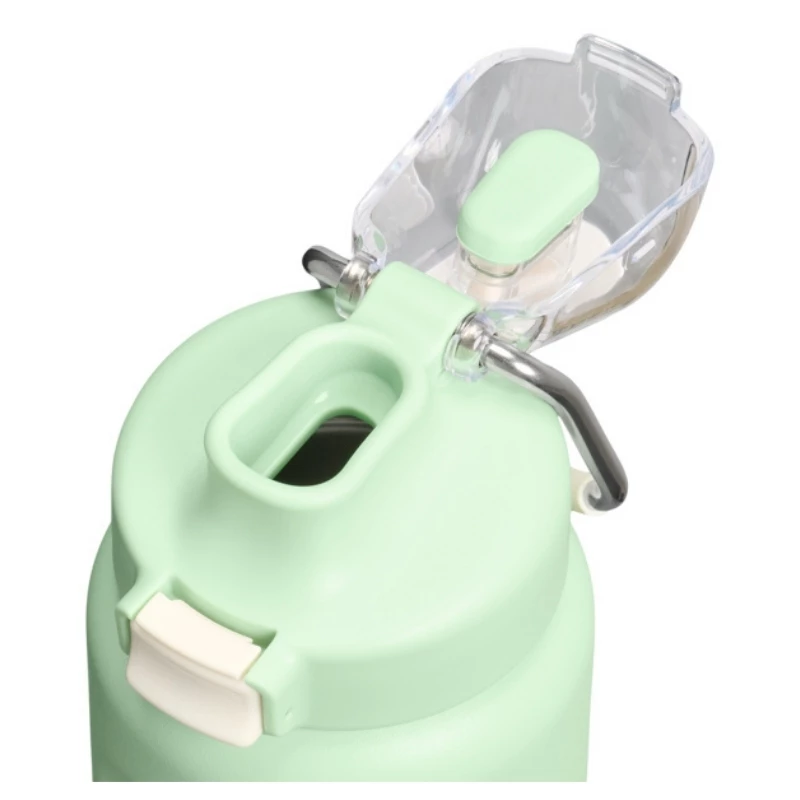 Stanley Wellspring Bottle 0,71 l Pistachio – vakuuminė nerūdijančio plieno termo gertuvė
