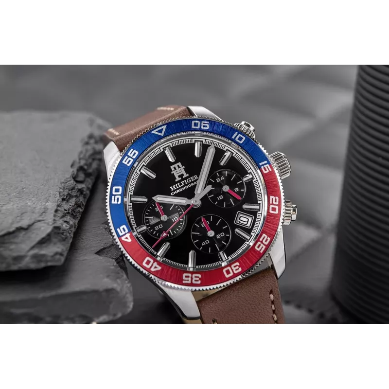 Vyriškas laikrodis Tommy Hilfiger Damon 1792166 40mm mėlynas ciferblatas ruda oda