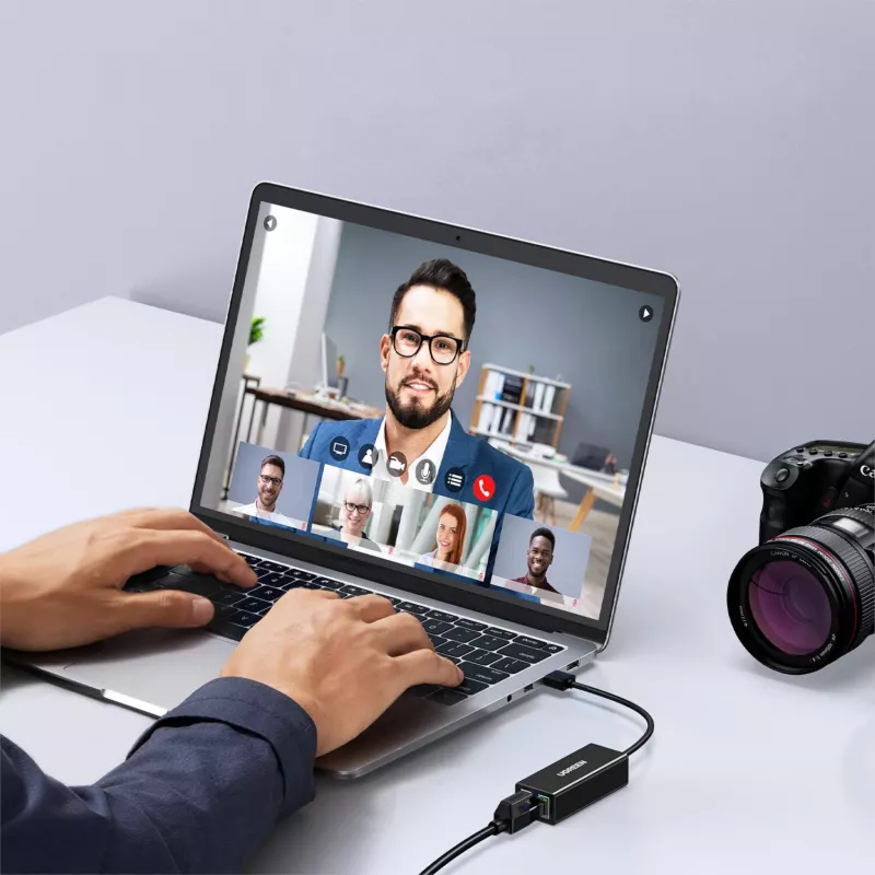 UGREEN CR110 USB 2.0 į RJ45 Ethernet adapteris - juodas