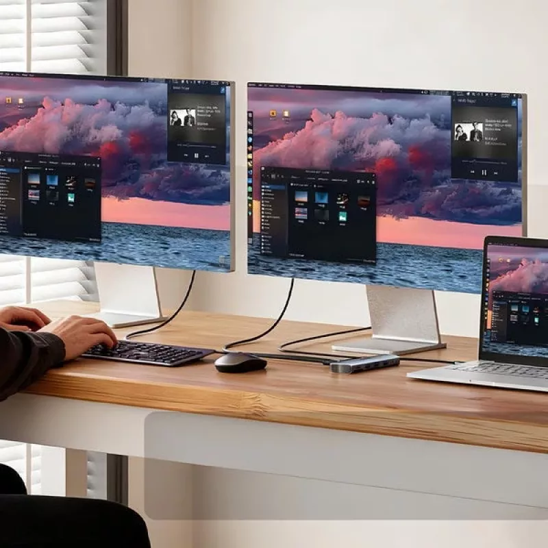 Unitek 4 prievadų USB 3.0 šakotuvas su 30 cm kabeliu, pilkas