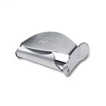 Victorinox 7.6074 dantyta sukamoji skustuvė su akutėms skirtu peiliuku, juoda