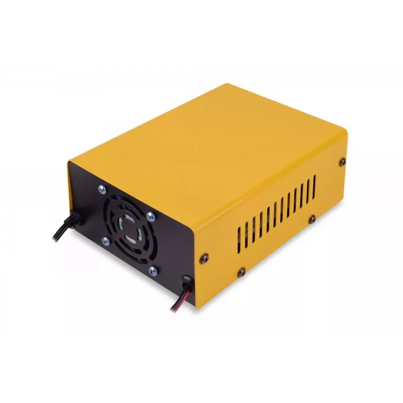 VOLT POLSKA Smart Volt akumuliatoriaus įkroviklis 6V/12V 15A - Modelis 29459